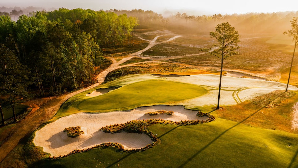 /content/dam/images/golfdigest/fullset/2023/1/Broomsedge_April26'_CarolinaPinesCreative-18.jpg