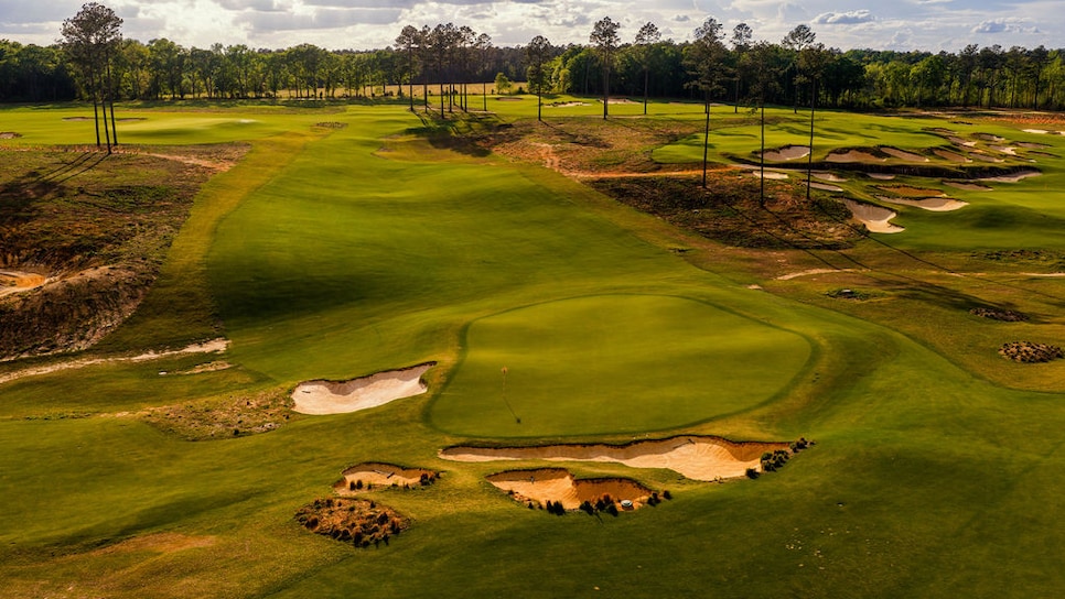 /content/dam/images/golfdigest/fullset/2023/1/Broomsedge_April26'_CarolinaPinesCreative-41.jpg