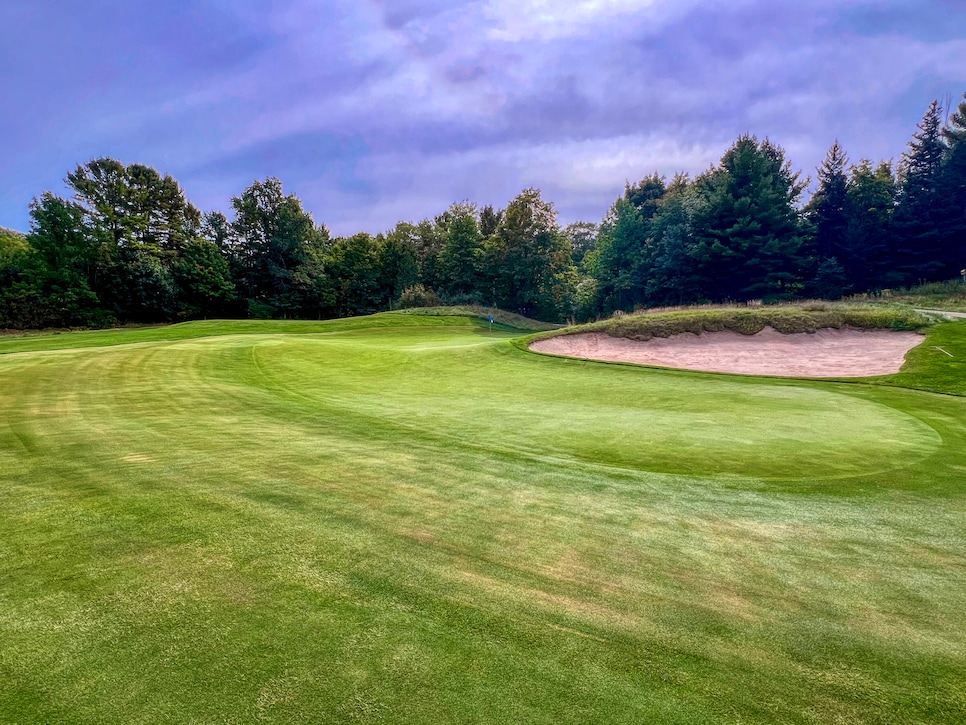 /content/dam/images/golfdigest/fullset/2023/1/Crystal Downs 7.jpeg