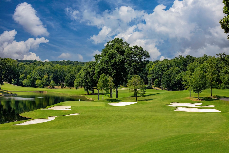 https://www.golfdigest.com/content/dam/images/golfdigest/fullset/2023/1/GD0525_WHERE_QUAIL_02.jpg