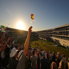Golf: WM Phoenix Open: Fans throw beer as they watch during Round Three at TPC Scottsdale. 
Scottsdale, AZ 2/11/2023 
CREDIT: Erick W. Rasco (Photo by Erick W. Rasco/Sports Illustrated via Getty Images) 
(Set Number: X164299 TK3)