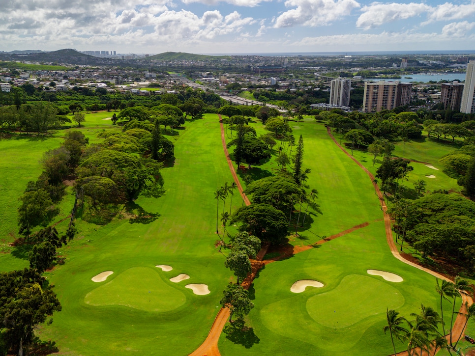 /content/dam/images/golfdigest/fullset/2023/1/Pearl at Kalauao 4.JPG