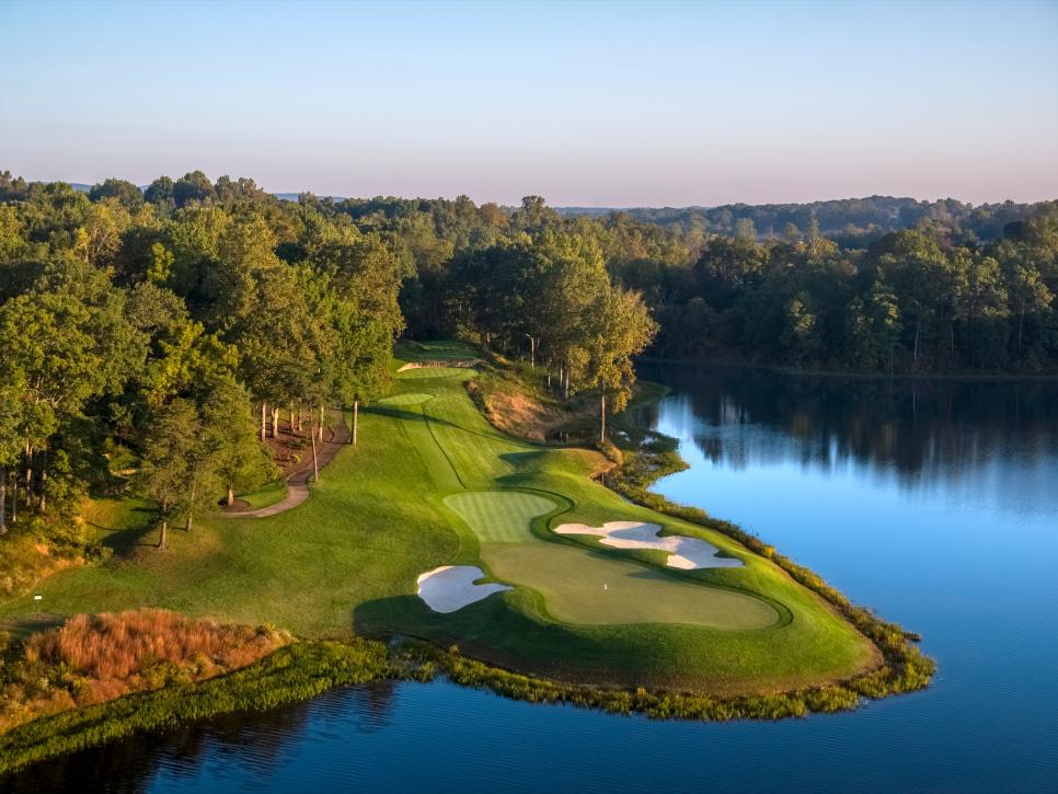 https://www.golfdigest.com/content/dam/images/golfdigest/fullset/2023/1/RTJGC 9th Green Aerial.jpg