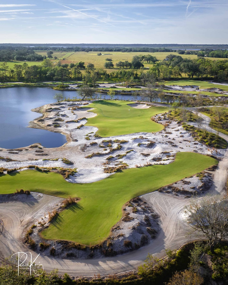 /content/dam/images/golfdigest/fullset/2023/1/Soleta 7.jpg