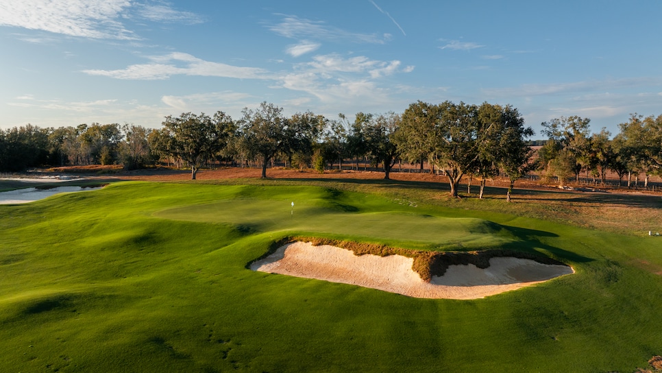 https://www.golfdigest.com/content/dam/images/golfdigest/fullset/2023/1/The Roost 5.jpg