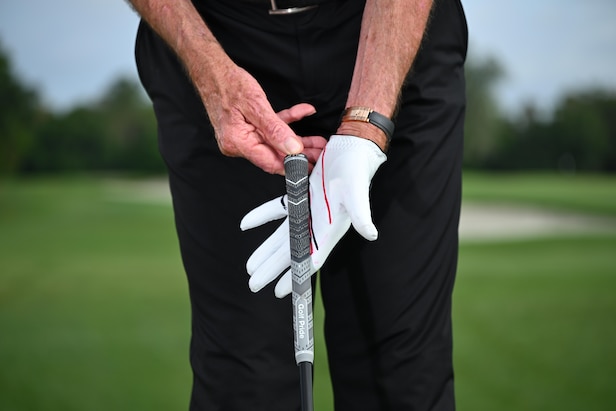 The way you hold the club might be costing you a bunch of yards