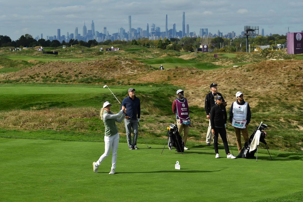 https://www.golfdigest.com/content/dam/images/golfdigest/fullset/2023/1/nyc-aramco-series-2023-Pernilla-Lindberg-1-Aramco-Team-Series-2022.jpg