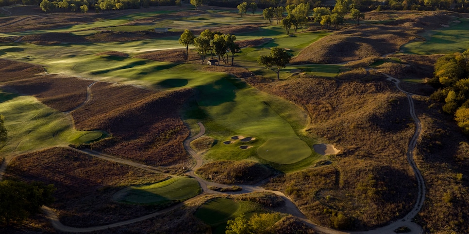 /content/dam/images/golfdigest/fullset/2023/1/prairie-dunes-drone-footage-hero.jpg