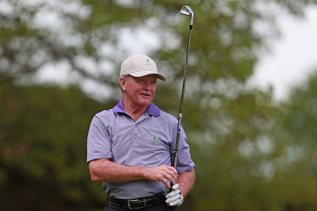 espn-makes-genuinely-laugh-out-loud-gaffe-on-its-odds-board-for-the-american-express