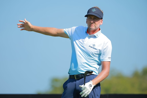 ian-poulter-has-a-semi-legitimate-reason-he’s-commuting-to-this-week’s-liv-golf-event-via-helicopter