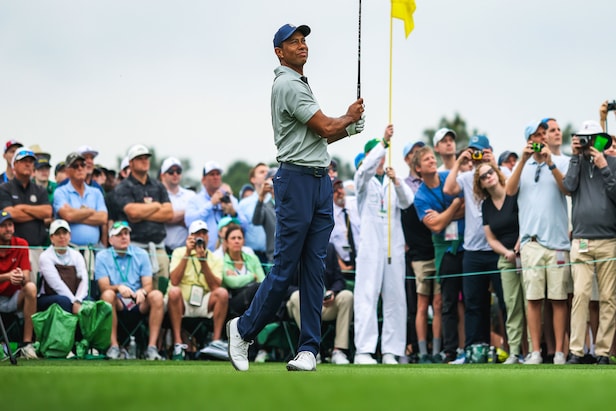 masters-2023:-tiger-woods-backs-the-golf-ball-rollback,-breaks-out-balata-balls-for-rory-mcilroy-to-make-a-point