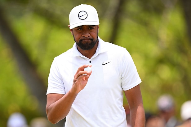 tony-finau-cruises-to-victory-at-the-mexico-open,-denying-jon-rahm-a-repeat-win