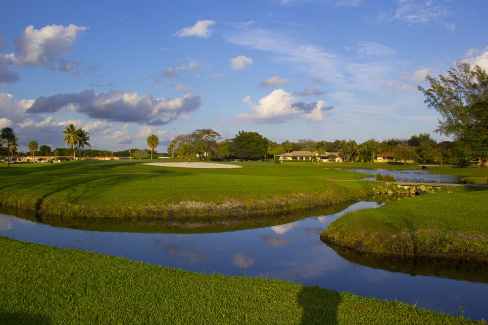 /content/dam/images/golfdigest/fullset/2023/5/miami-lakes-eleven-2044.jpg