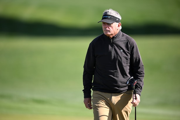 paul-goydos-takes-blowtorch-to-champions-tour’s-cart-situation,-says-tour-lacks-leadership