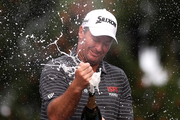 ryan-fox’s-bmw-pga-win-was-impressive.-his-champagne-spraying-skills,-not-so-much