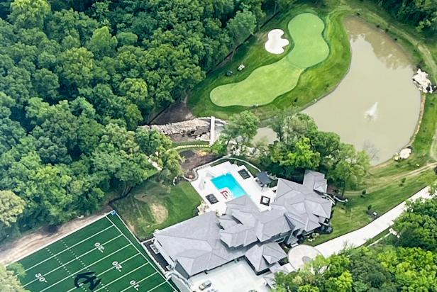 Patrick Mahomes completes construction of dream home with backyard par ...