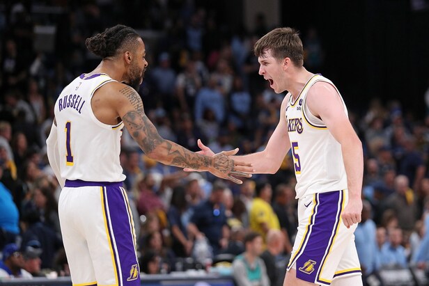 self-proclaimed-“nba’s-best-golfer”-austin-reaves-drops-hilarious-quote-about-losing-to-teammate-d’angelo-russell-on-the-course