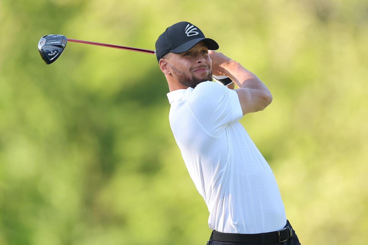 https://golfdigest.sports.sndimg.com/content/dam/images/golfdigest/fullset/2023/stephcurry_swing.jpg.rend.hgtvcom.1280.853.suffix/1688042864274.jpeg