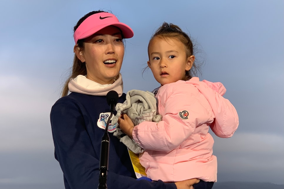 /content/dam/images/golfdigest/fullset/2023/wie-daughter.jpg