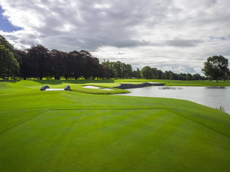 https://www.golfdigest.com/content/dam/images/golfdigest/fullset/2024/2/Adare-manor-hotel-golf-resort-6-Ireland-Story.jpg