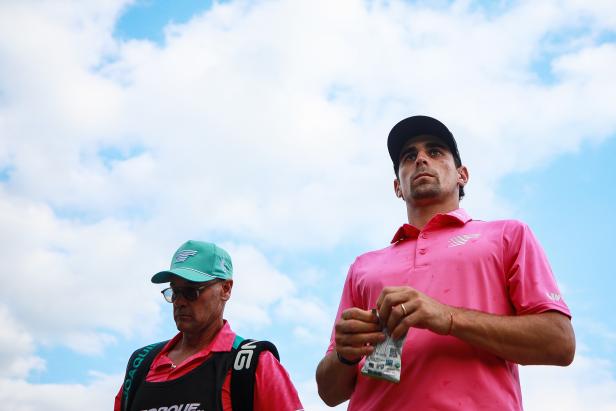 Joaquin Niemann assessed late two-stroke penalty, lead over Jon Rahm down to 2