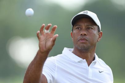 How Tiger Woods tests golf balls—and the big mistake amateurs make finding the right ball