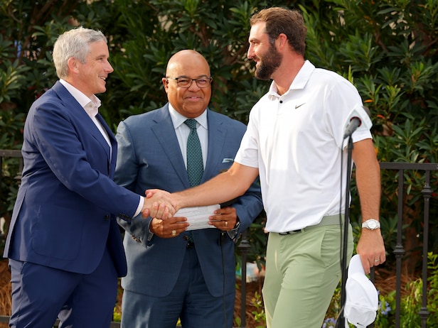 players-championship:-pga-tour-commish-hears-boos-during-trophy-ceremony