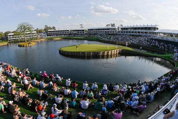 players-championship:-the-island-green-17th-at-tpc-sawgrass-is-everything-the-16th-at-phoenix-wishes-it-could-be