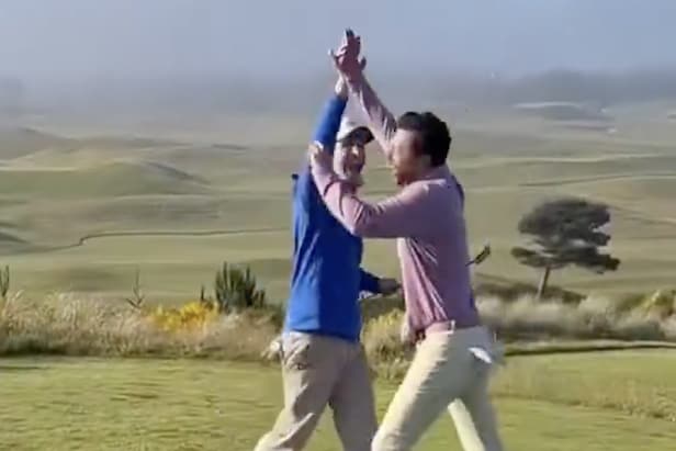 watch-this-golfer-make-a-ridiculous-texas-wedge-hole-in-one-at-bandon-dunes