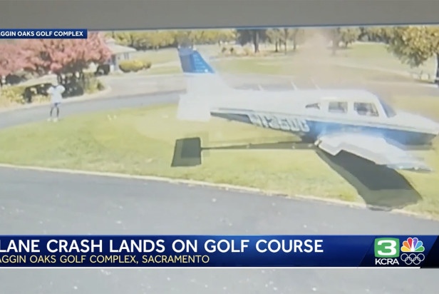 Watch harrowing video of a plane crash landing on a California golf course, nearly striking golfers