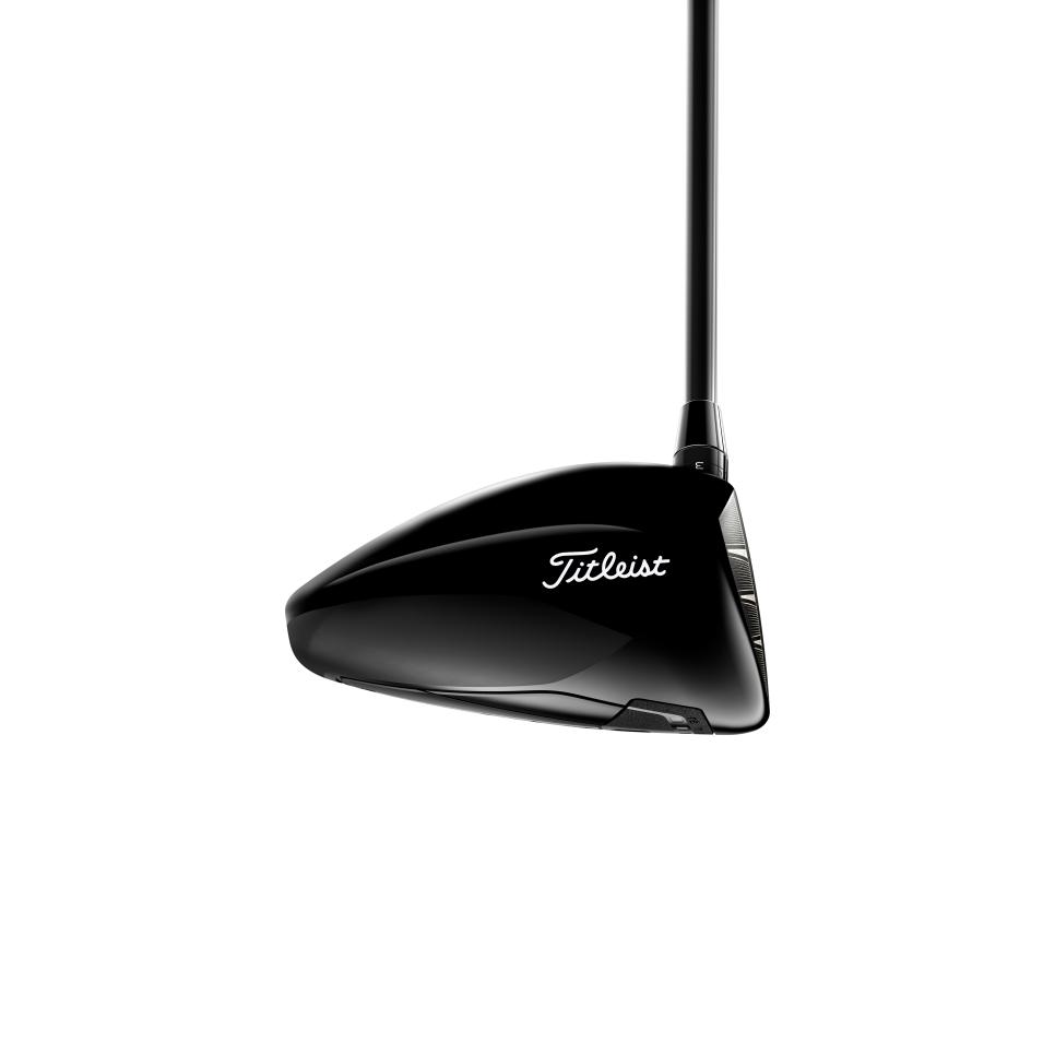 https://www.golfdigest.com/content/dam/images/golfdigest/fullset/2024/7/Titleist_GT3_Driver_Toe.jpg