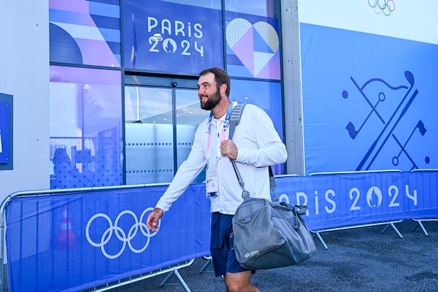 Scottie Scheffler has his mind blown after watching table tennis at the Paris Olympics