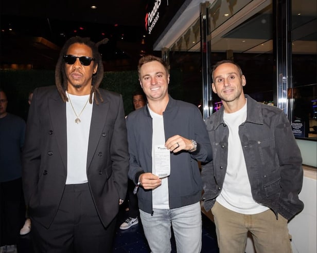 Justin Thomas ignores Jay-Z’s betting advice, looks smart after keeping bet alive at new sportsbook in Atlantic City