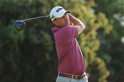 Bad short putts and a broken driver: Kevin Kisner thinks