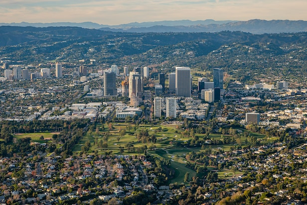 los-angeles-golfers-furious-as-black-market-tee-time-brokers-buy-up-and-resell-tee-times-for-profit