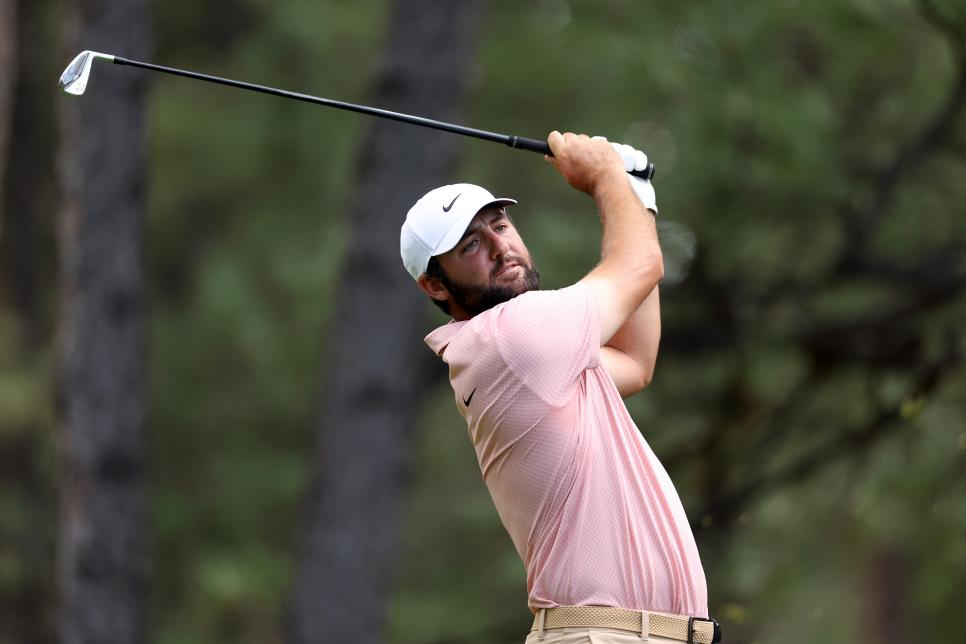 Scottie Scheffler gets another twoshot edge in Tour Championship. Can