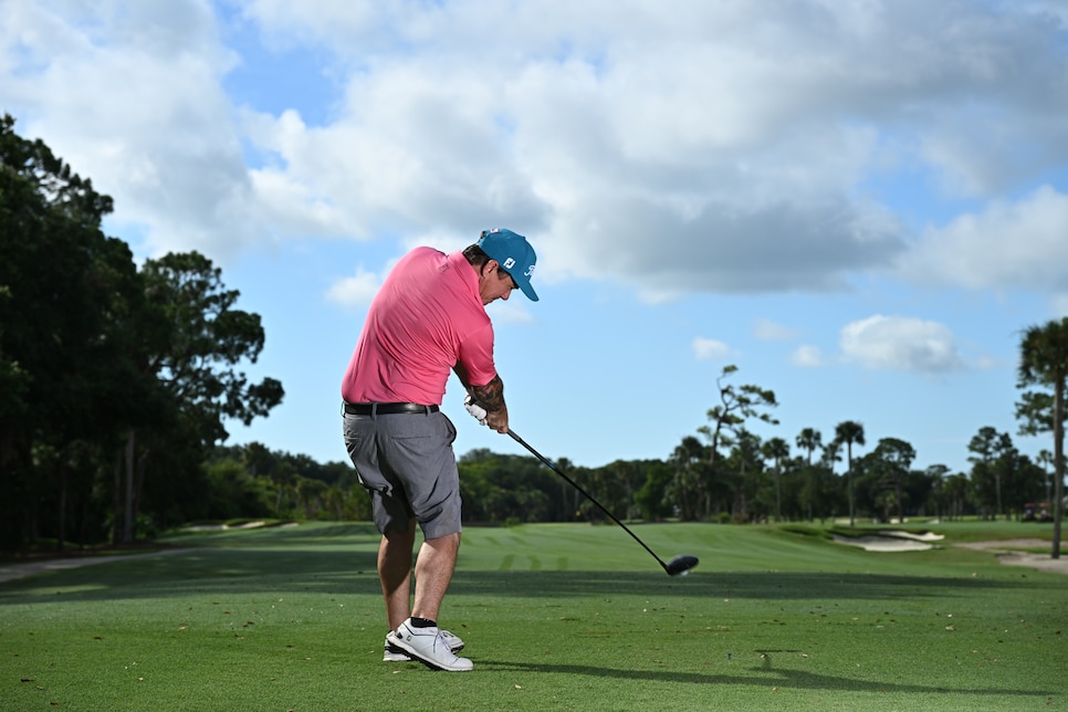https://www.golfdigest.com/content/dam/images/golfdigest/fullset/2025-instruction/Z82_2945A.jpg