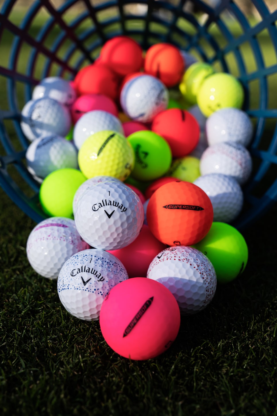 https://www.golfdigest.com/content/dam/images/golfdigest/fullset/2025/1/Supersoft-Family-Golf-Ball-121724-02-8287.jpeg