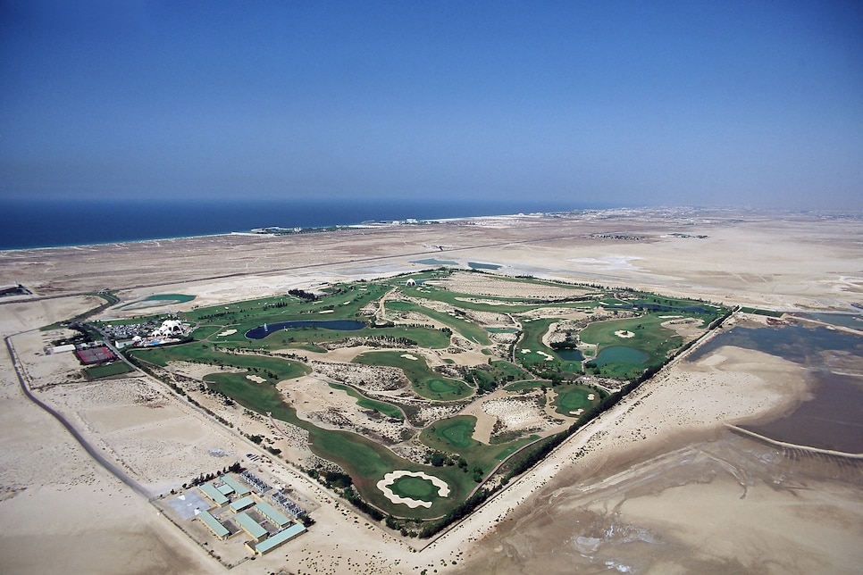 https://www.golfdigest.com/content/dam/images/golfdigest/fullset/2025/4/GettyImages-462758747.jpg