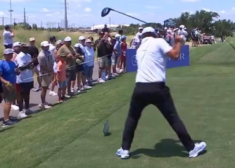 /content/dam/images/golfdigest/fullset/2025/koepka-tee-marker.jpeg