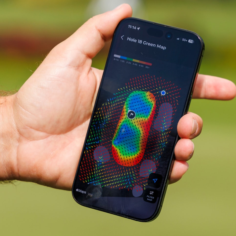 https://www.golfdigest.com/content/dam/images/golfdigest/fullset/2026/3/Arccos_GreenMaps_Imager_3.png
