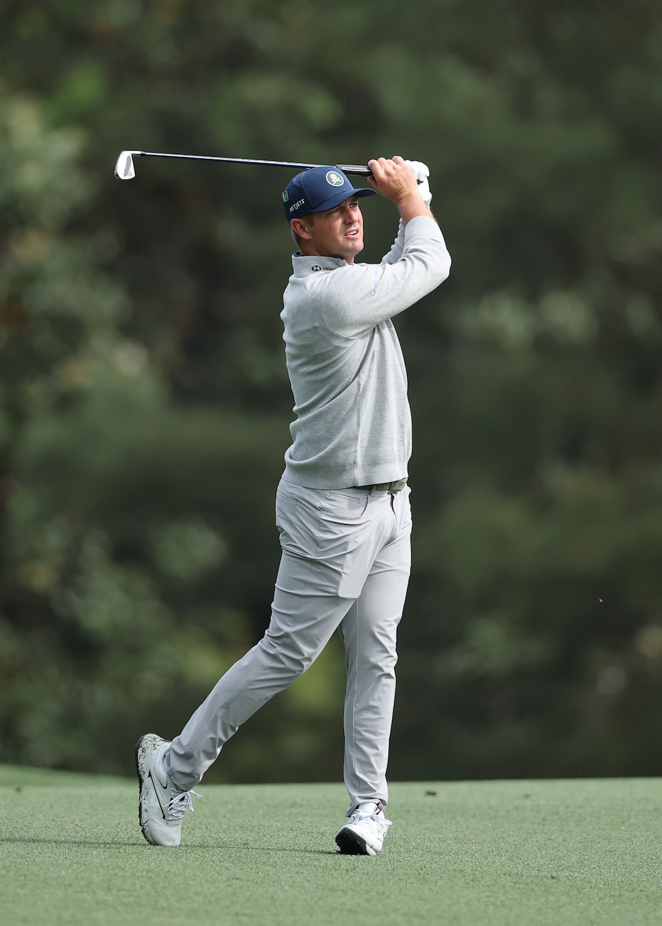 https://www.golfdigest.com/content/dam/images/golfdigest/fullset/2026/4/GettyImages-2270226936BrysonMasters26Practice.jpg