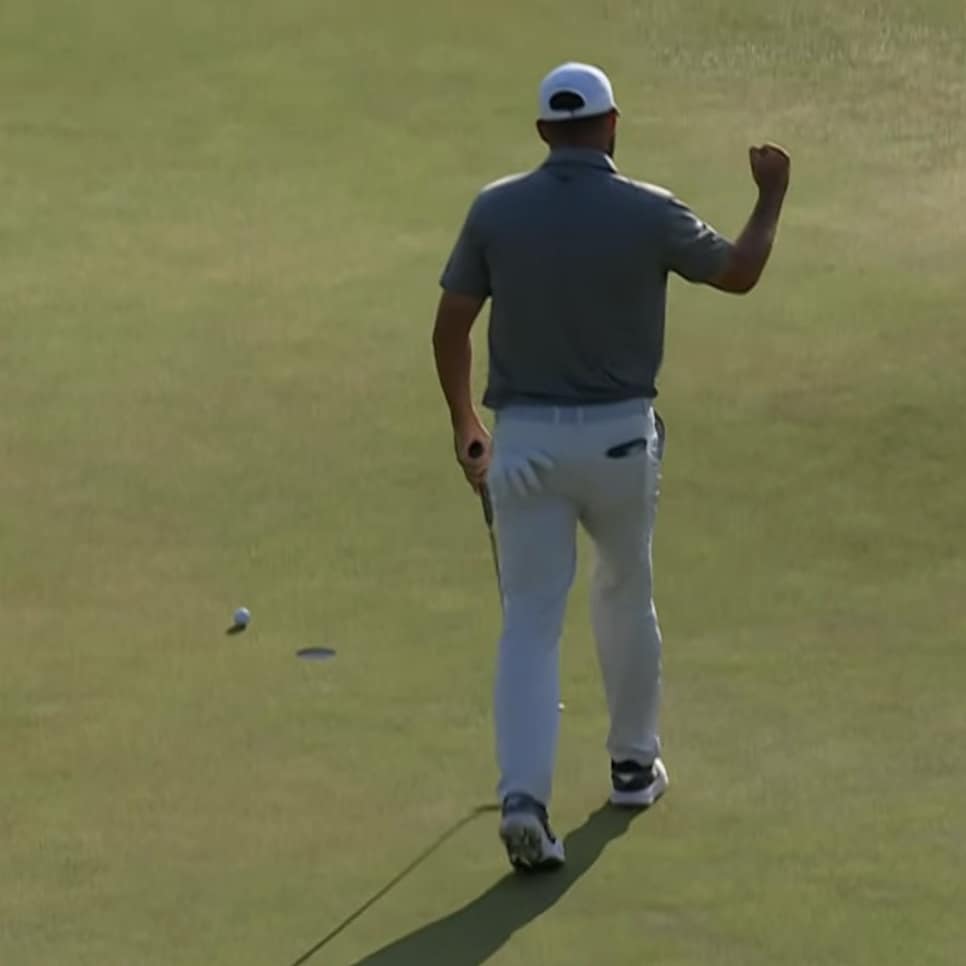 /content/dam/images/golfdigest/fullset/2026/4/scheffler fist pump.jpeg