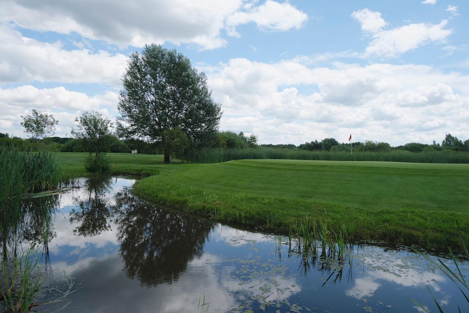 /content/dam/images/golfdigest/fullset/2026/7/GD0926_FEAT_KYIV_06.jpg