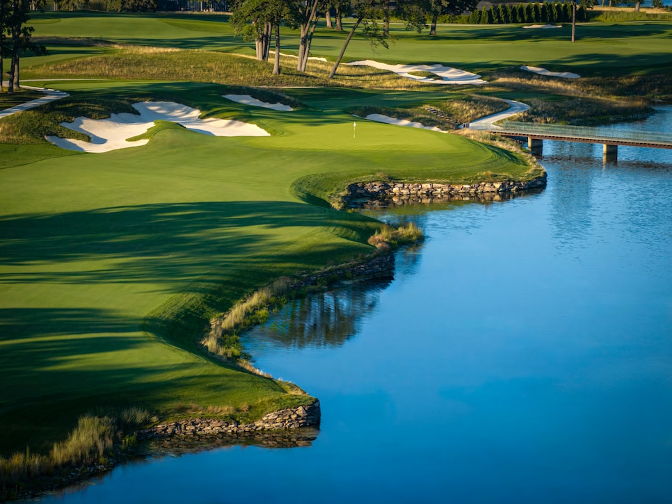 /content/dam/images/golfdigest/fullset/2026/8/GD0926_WHERE_MEDINA_03.jpg