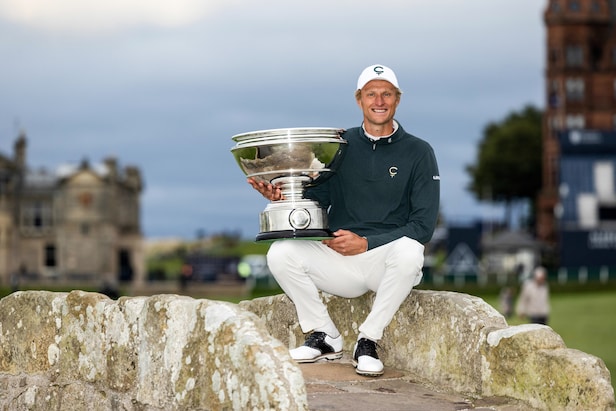 Adrian Meronk gets emotional at St. Andrews capturing his first victory in Europe in more than 1,000