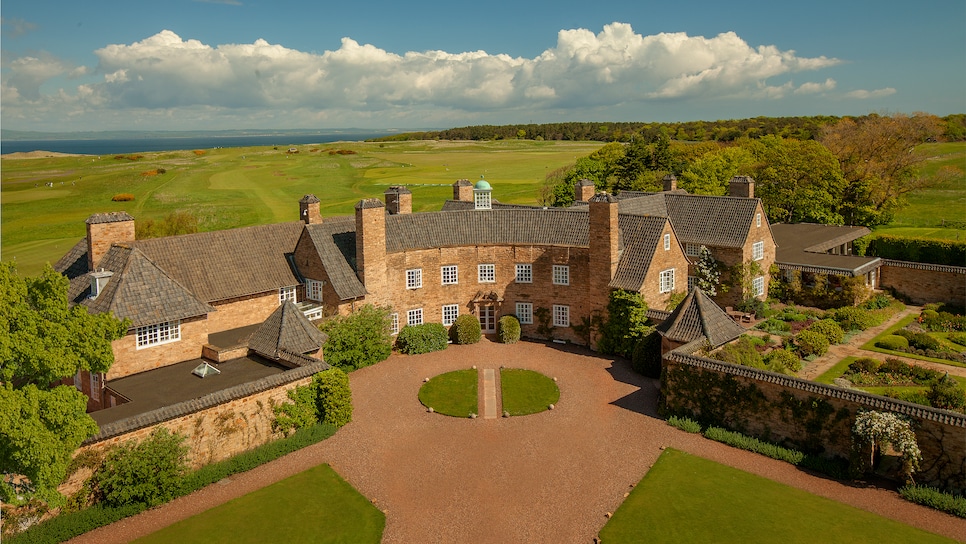 /content/dam/images/golfdigest/fullset/2026/9/marine and lawn greywalls Exterior_023.jpg