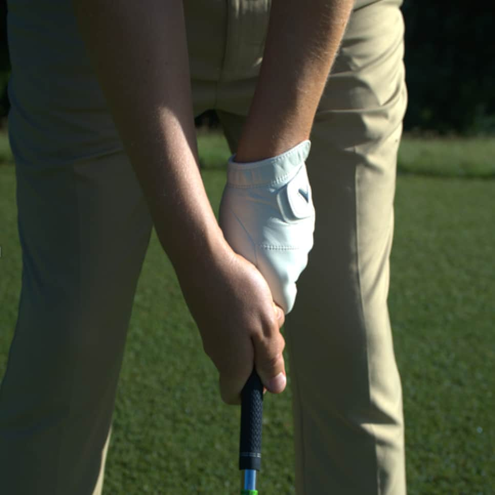 SIMPLE GRIP CHANGE TO FIX YOUR SLICE 