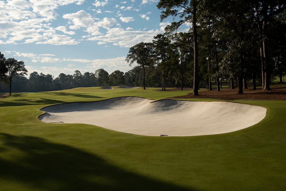 bluejack-national-sixth-hole-texas-21893