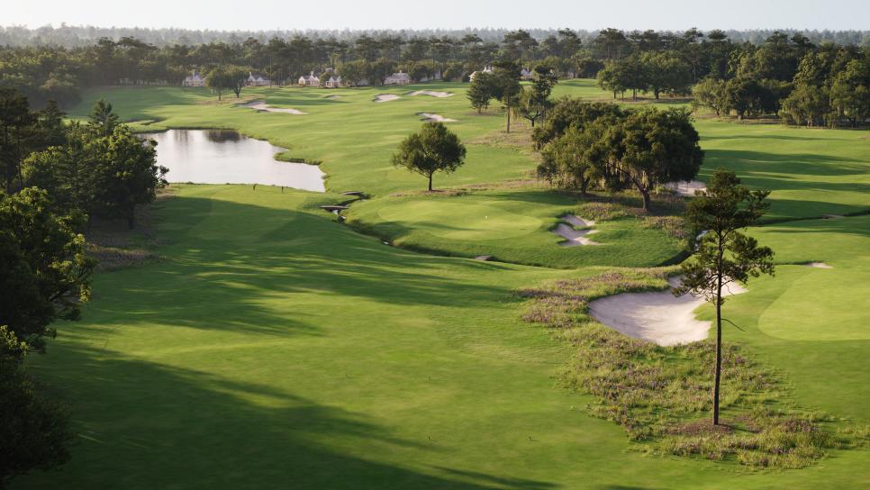 /content/dam/images/golfdigest/fullset/course-photos-for-places-to-play/2219_230417_CCF_Roost_Hole_17_001_6k.jpg